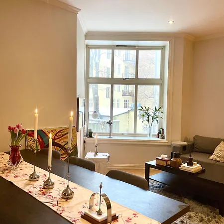 & Large 2-bedroom In Leilighet *