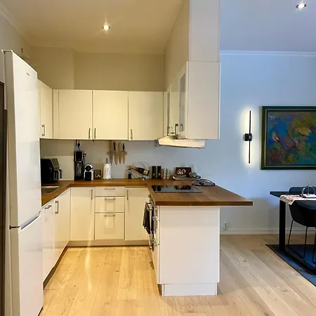 & Large 2-bedroom In