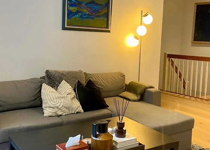 & Large 2-bedroom In Leilighet *