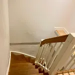 & Large 2-bedroom In Apartman Oslo
